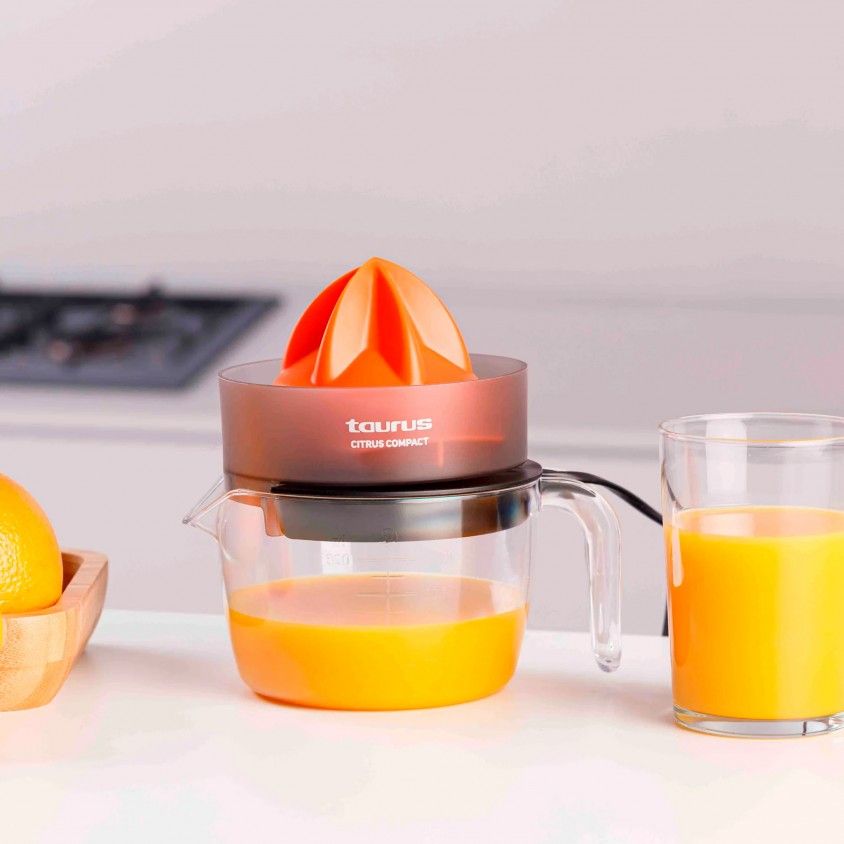 Espremedor de Citrinos Taurus Citrus Compact  SQ30P