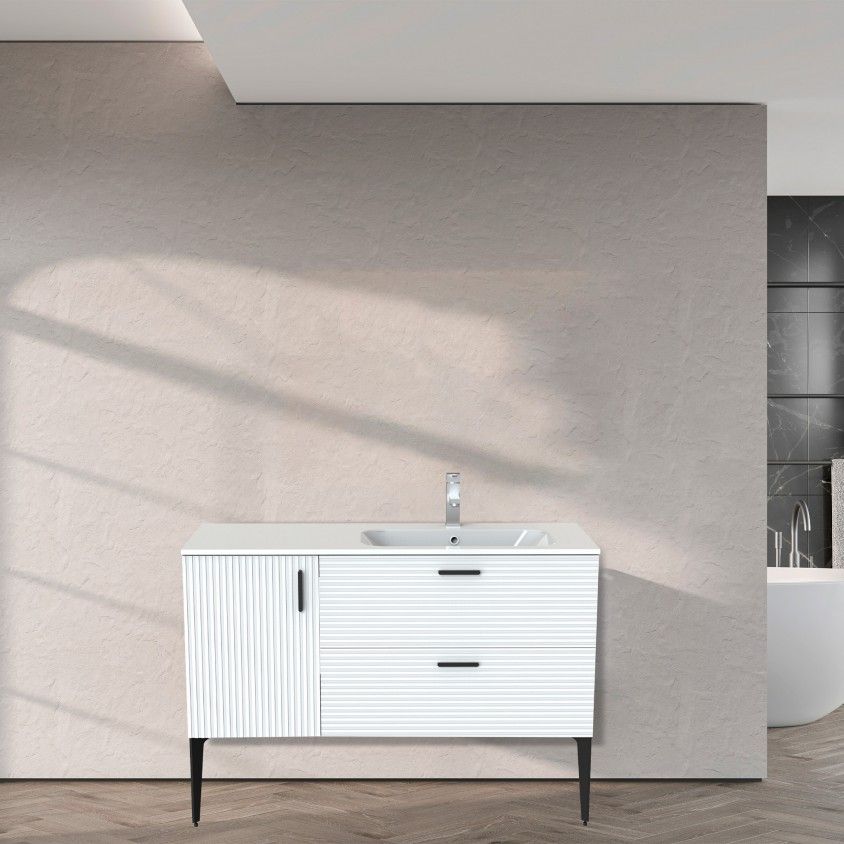 Mvel WC Vitria com Lavatrio (2 Gavetas + 1 Porta)
