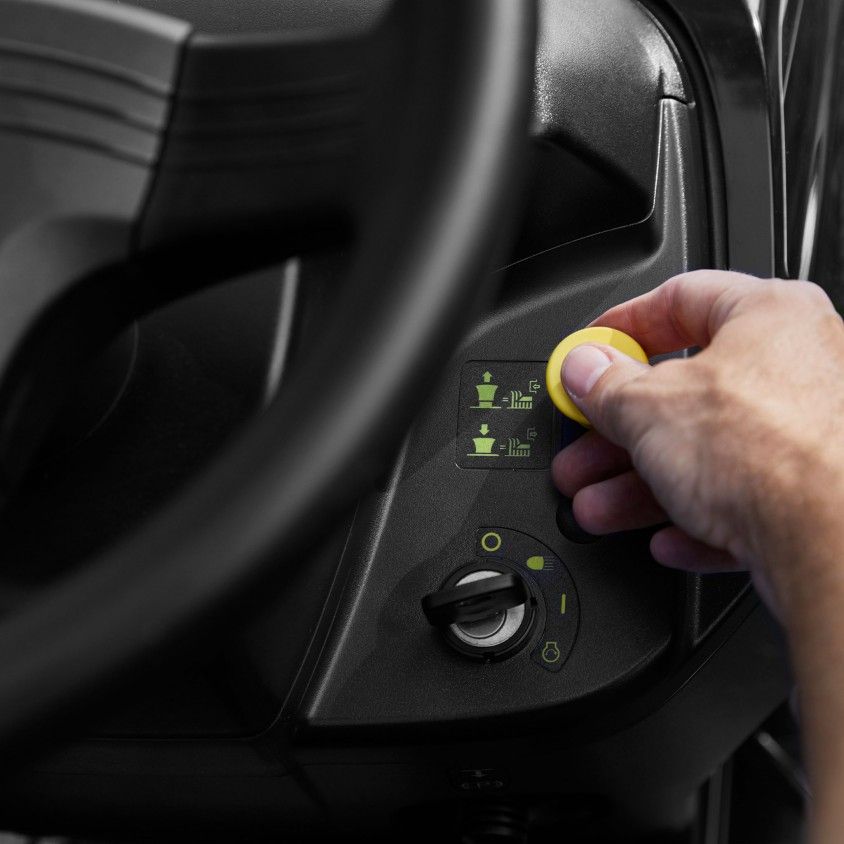 Trator Corta-Relvas Alpina AT3 98 A