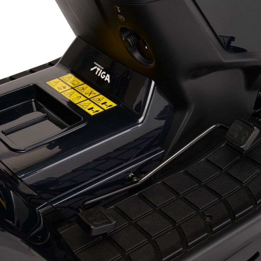 Trator Corta-Relvas Alpina AT4 98 HWA