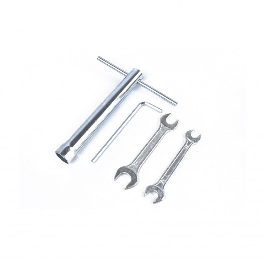 Triturador Mader Folhas e Ramos 420Cc 102Mm
